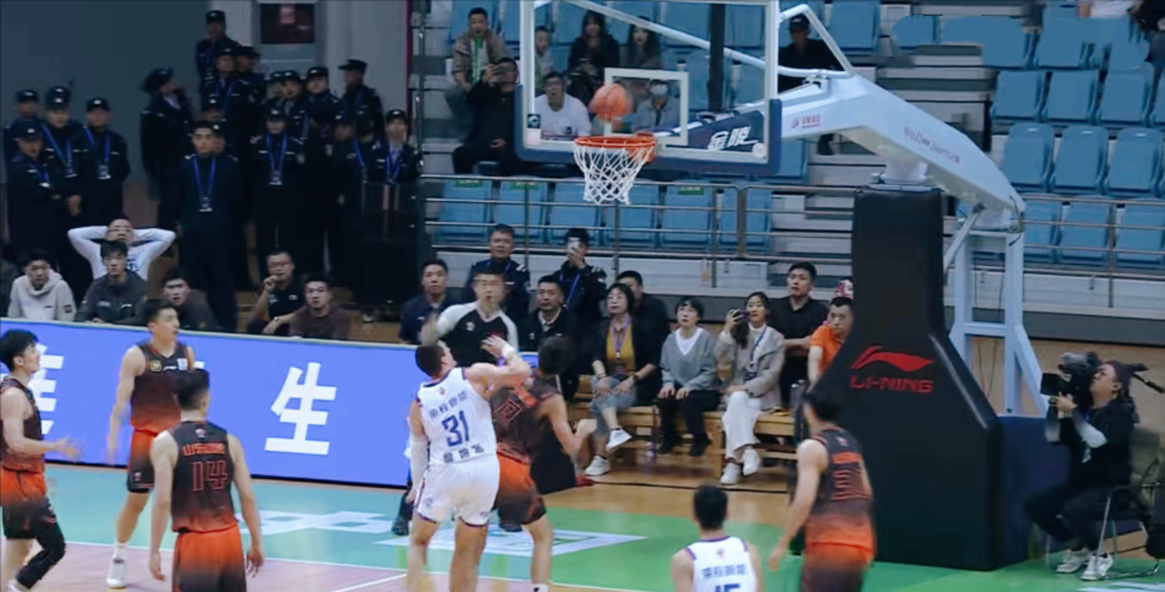 LOL官网-加时末段欧篮联焦点战，勒沃库森绝杀压哨，目标明确，心理建设被强调(拜仁62大胜勒沃库森)